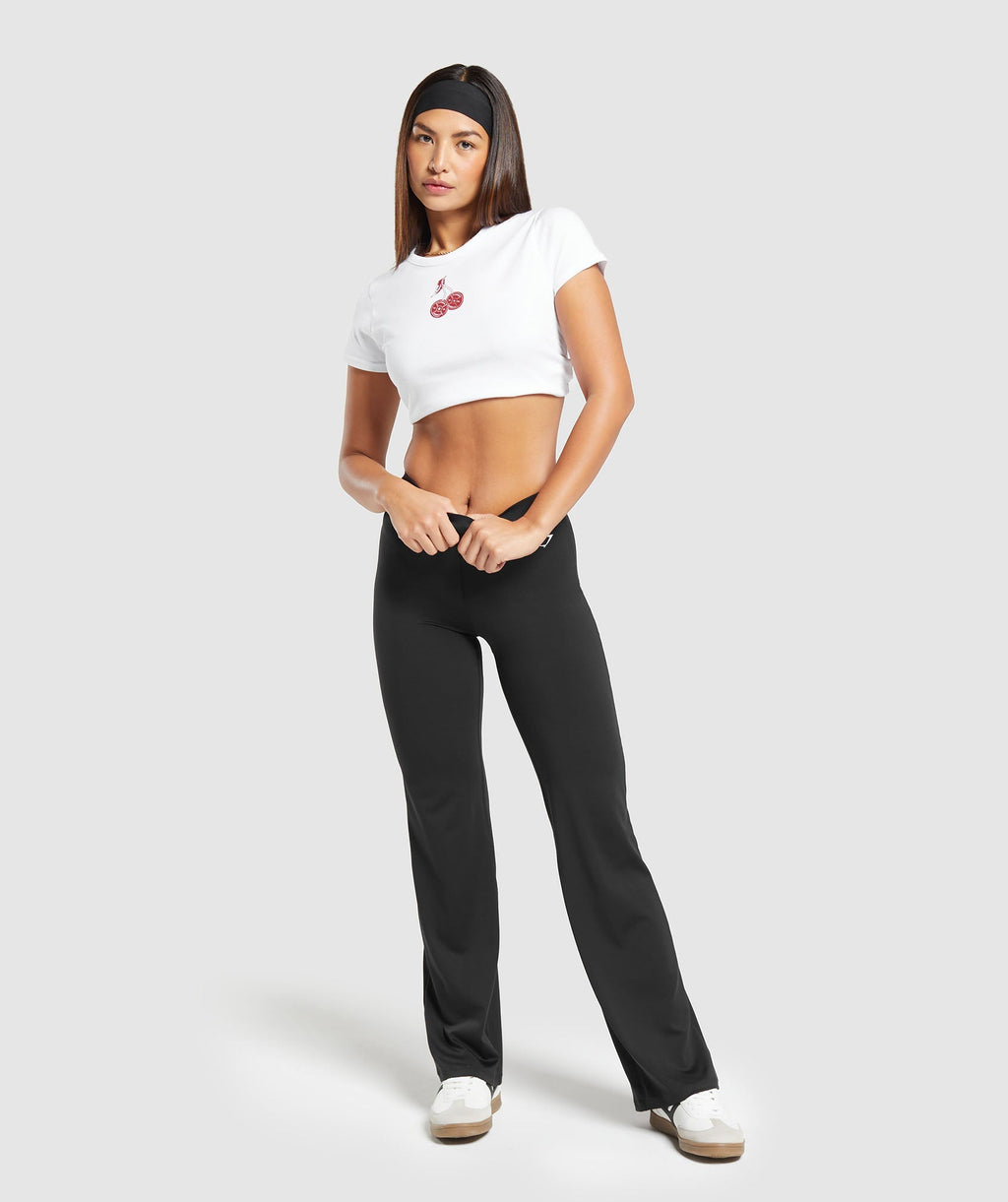 gymshark-barbell-cherries-baby-t-shirt-white-aw23