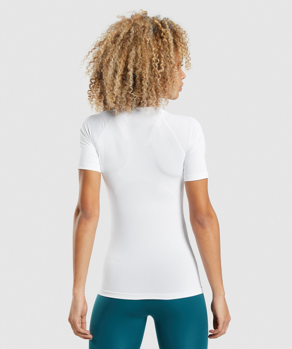 gymshark-training-baselayer-t-shirt-white-aw21