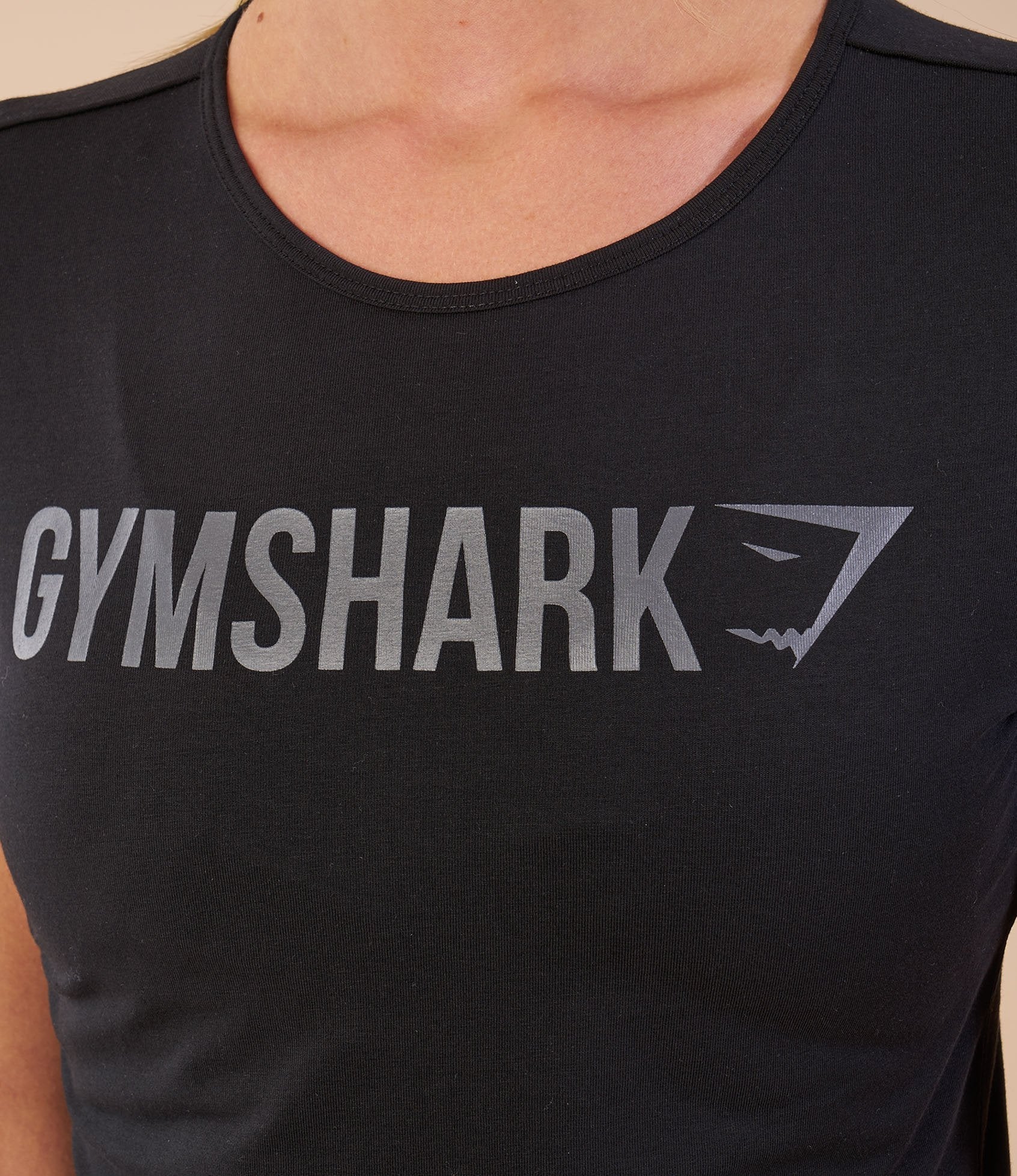 gymshark-ladies-apollo-t-shirt-black