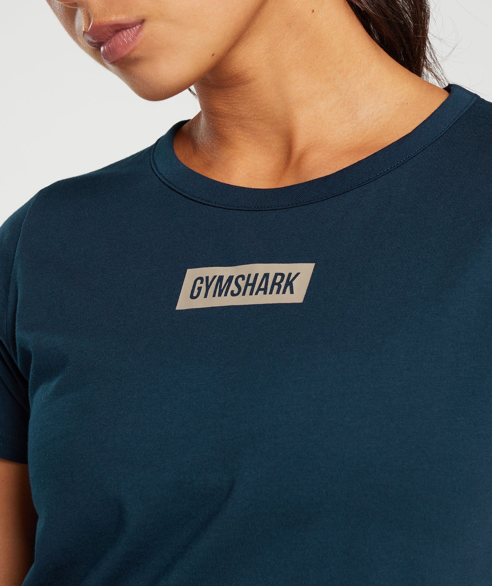gymshark-block-crop-top-navy-ss24