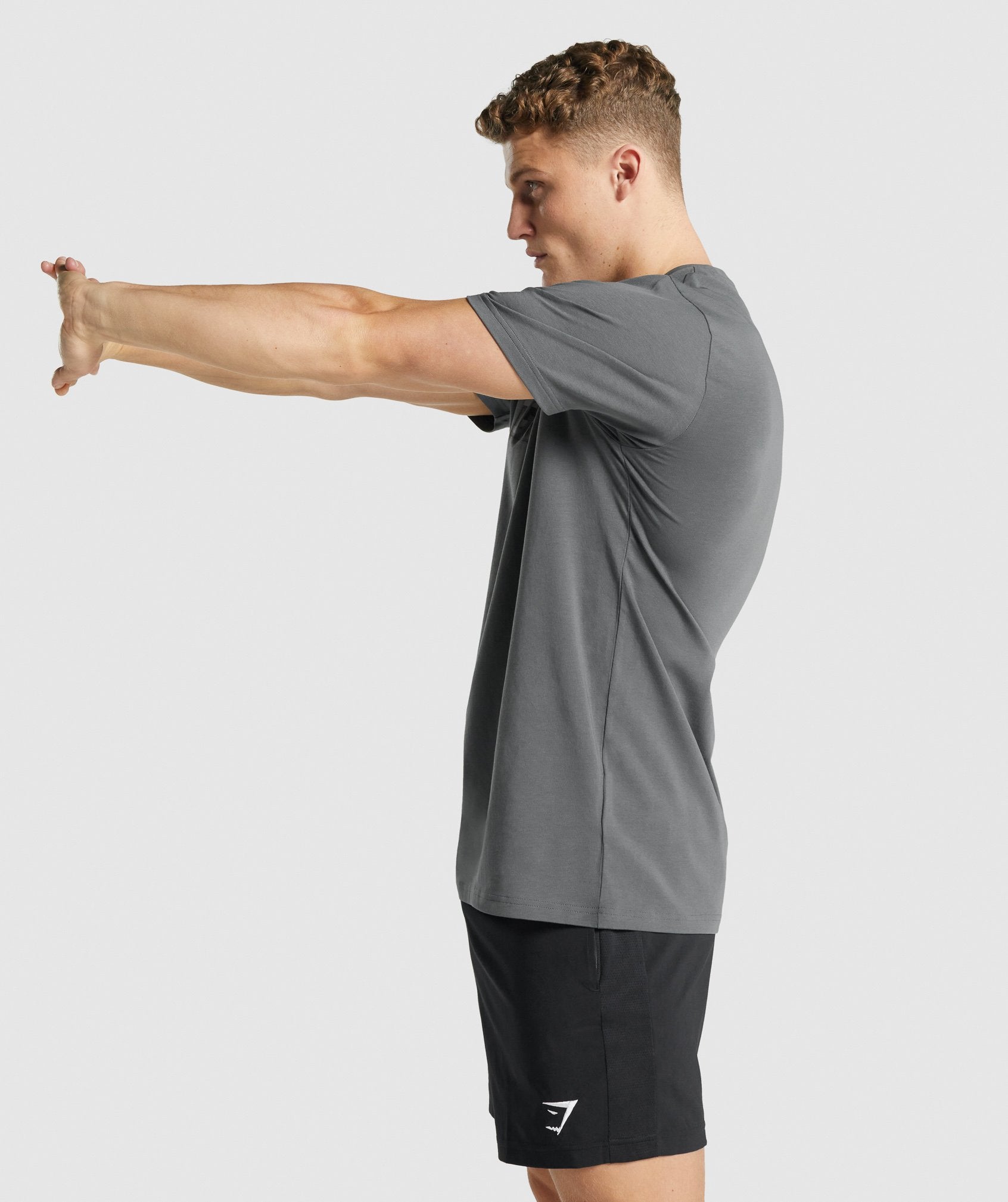 gymshark-block-infill-t-shirt-charcoal