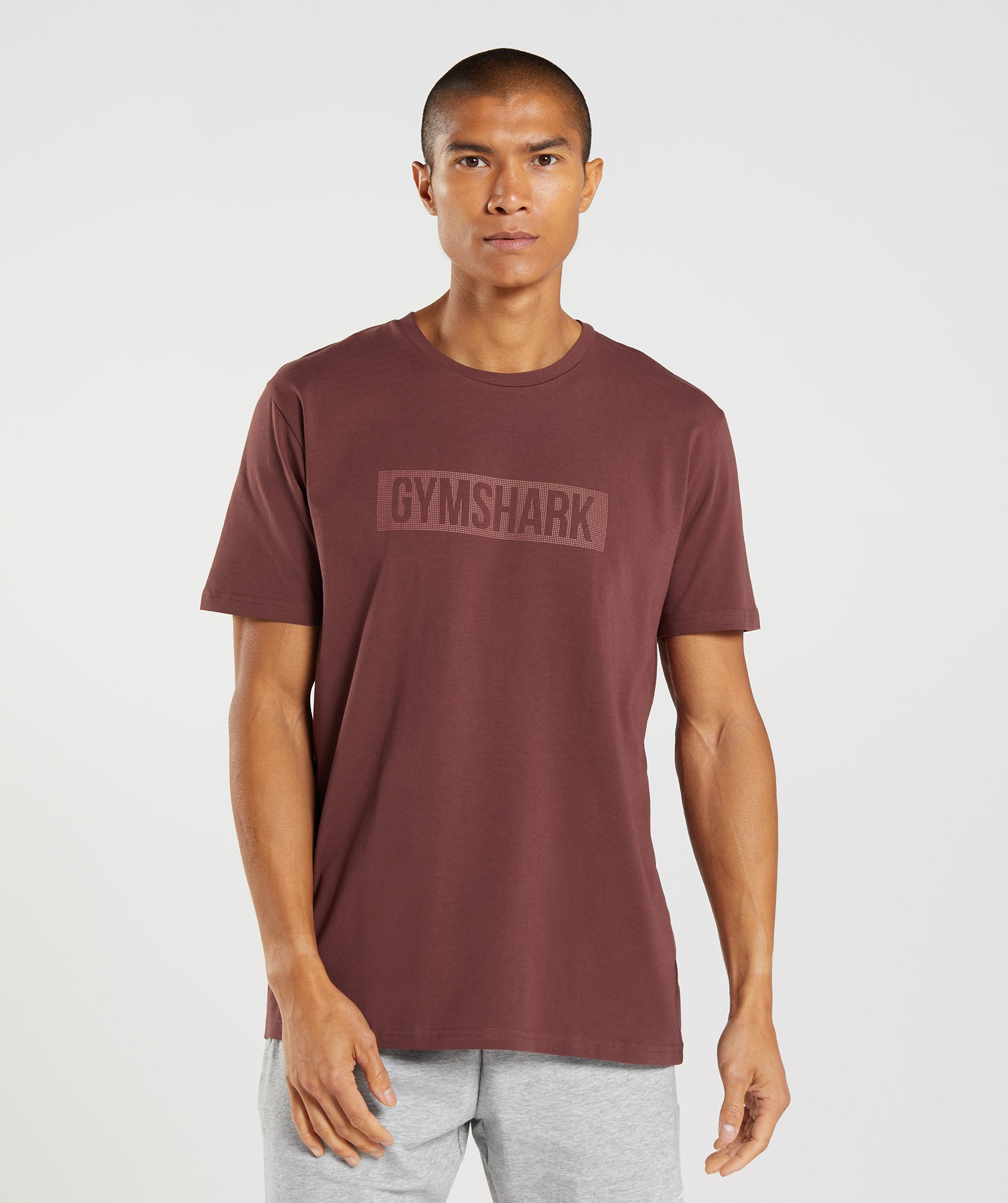 gymshark-block-t-shirt-cherry-brown-aw22