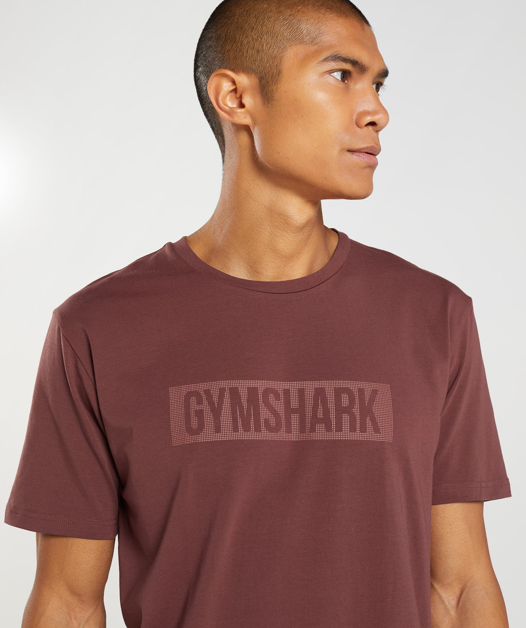 gymshark-block-t-shirt-cherry-brown-aw22