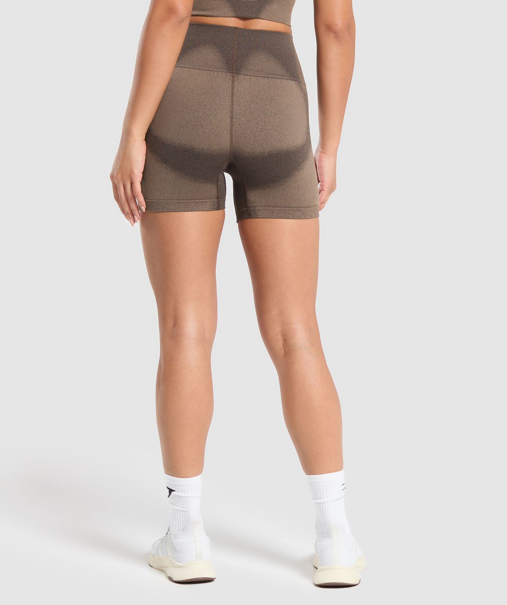 gymshark-blur-seamless-shorts-archive-brown-soul-brown-ss24