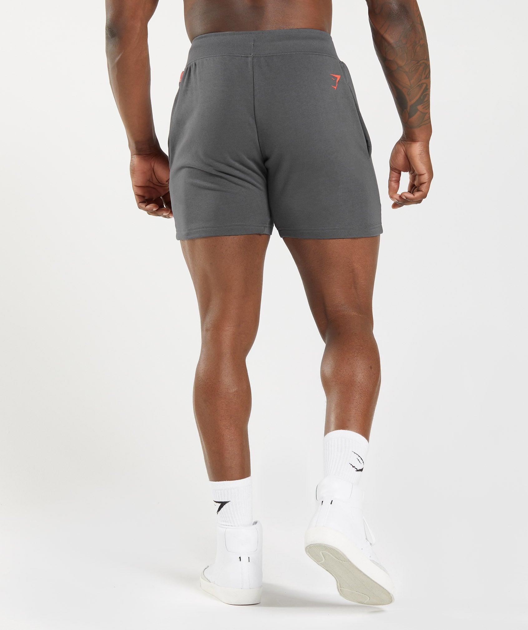 gymshark-bold-shorts-silhouette-grey-ss23