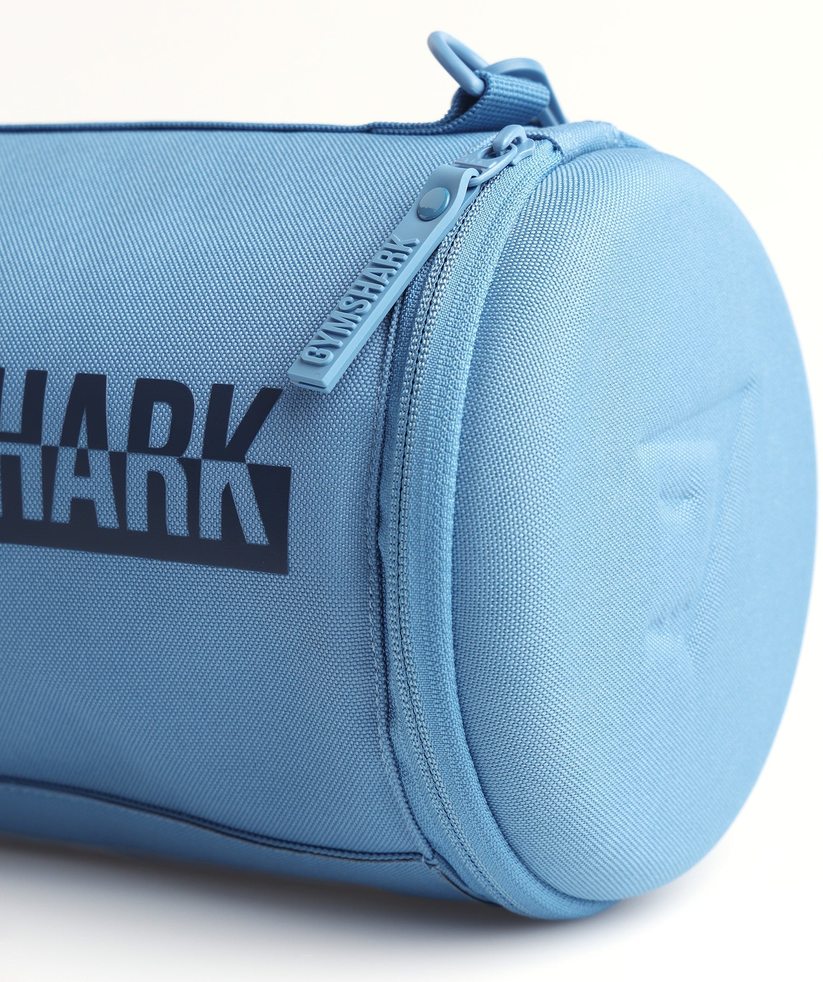 gymshark-bold-bag-coastal-blue-aw22
