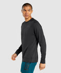 gymshark-bold-crew-black-aw21