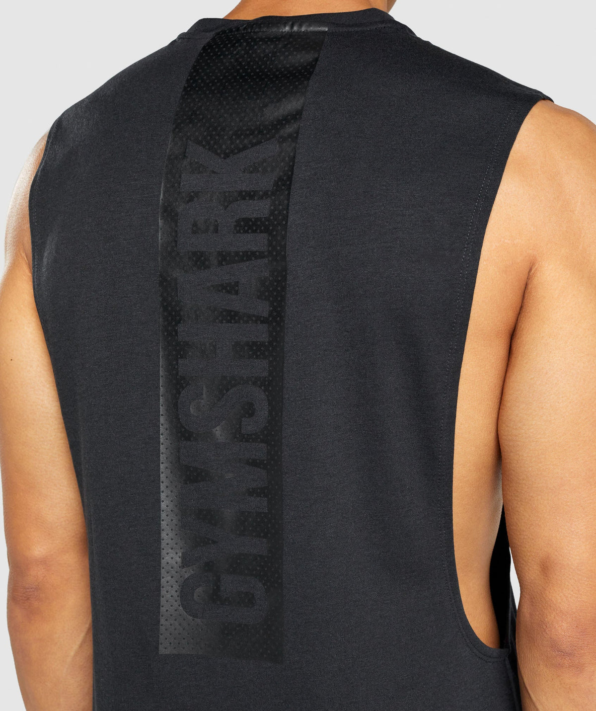 gymshark-bold-drop-arm-tank-black-aw21