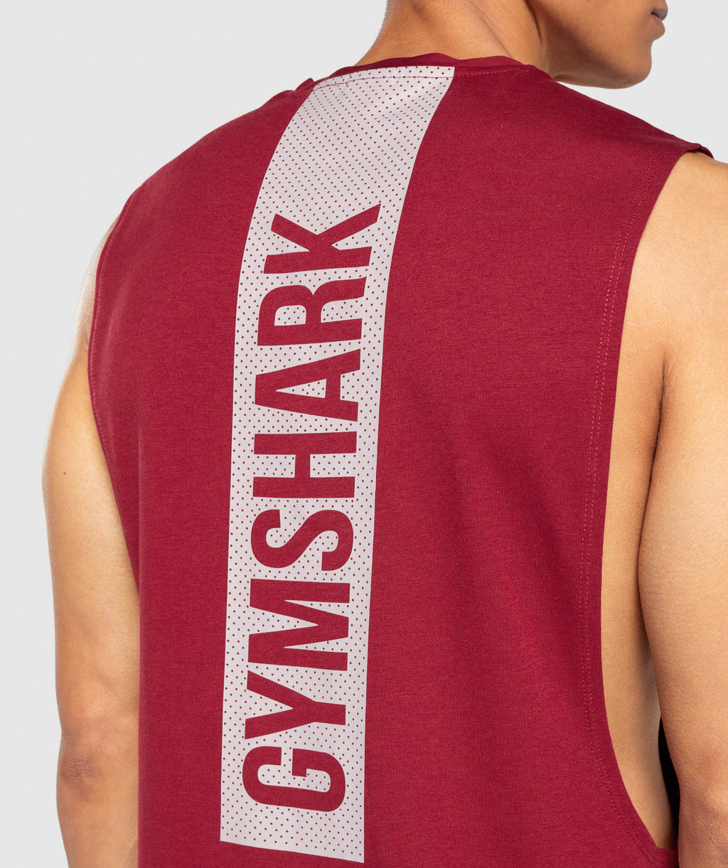 gymshark-bold-drop-arm-tank-burgundy-aw21