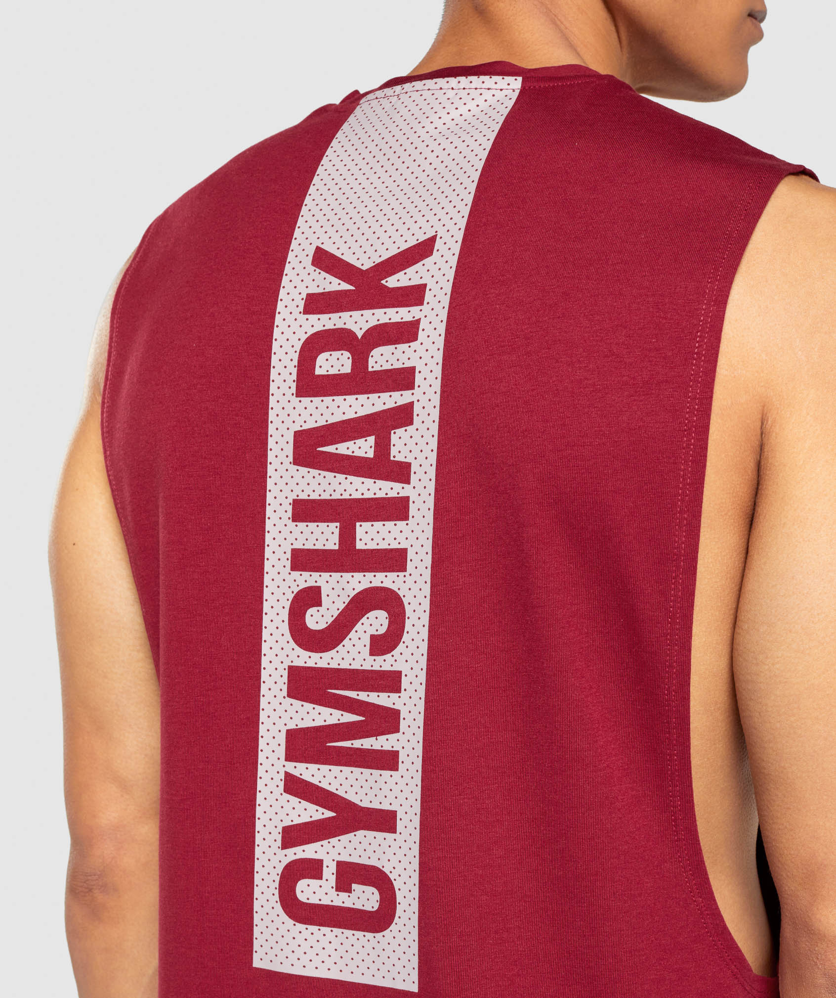 gymshark-bold-drop-arm-tank-burgundy-aw21