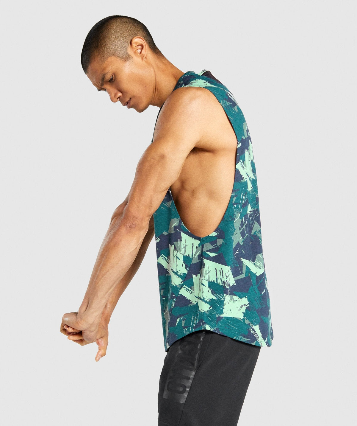 gymshark-bold-drop-arm-tank-green-print-aw21