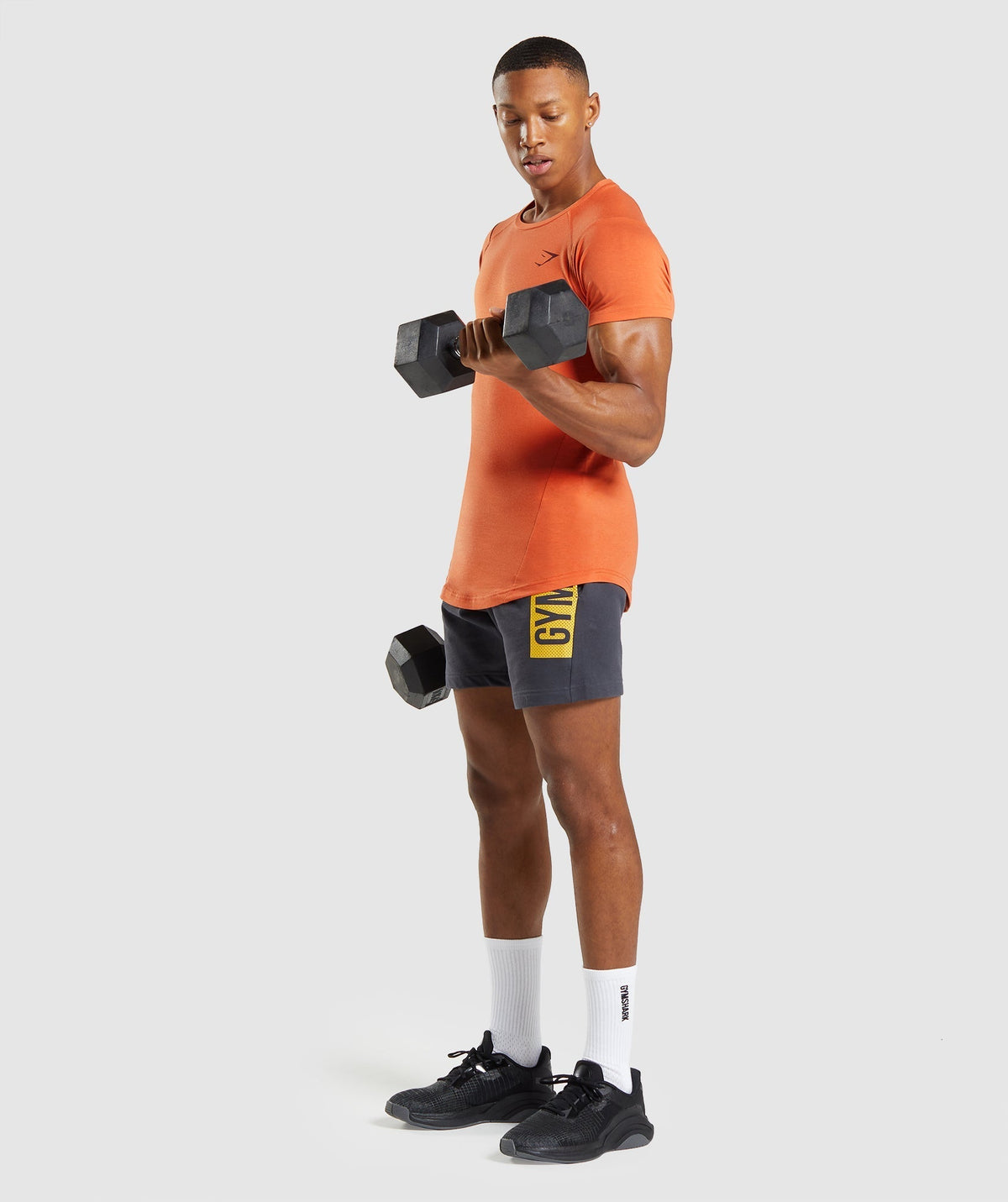 gymshark-bold-t-shirt-clay-orange-ss22-1