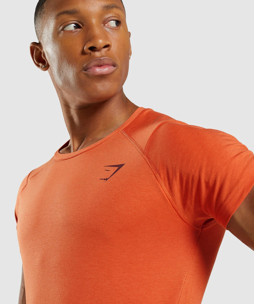 gymshark-bold-t-shirt-clay-orange-ss22-1