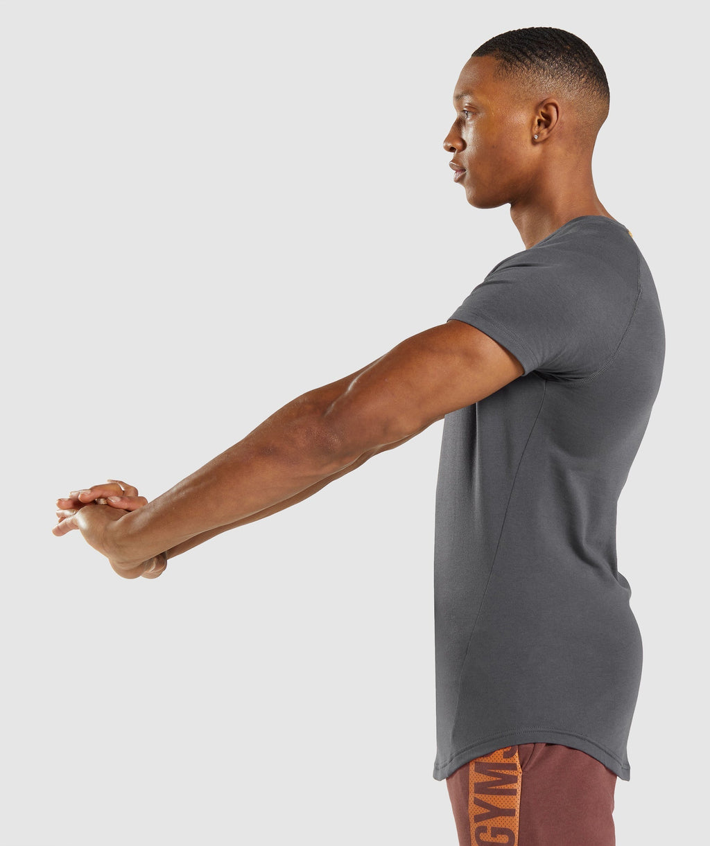 gymshark-bold-t-shirt-onyx-grey-ss22-1