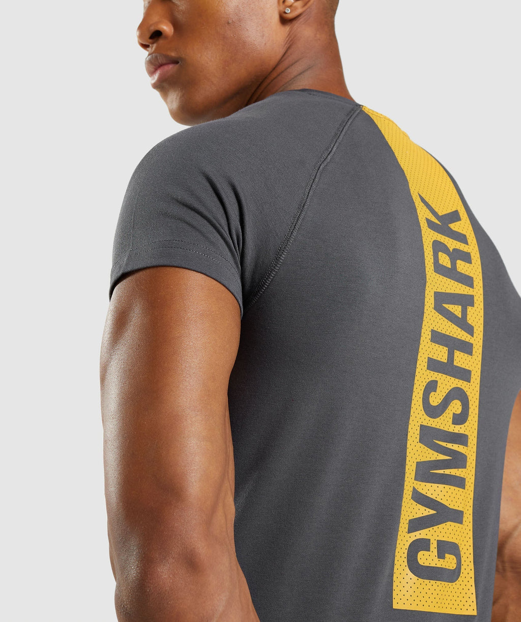 gymshark-bold-t-shirt-onyx-grey-ss22-1