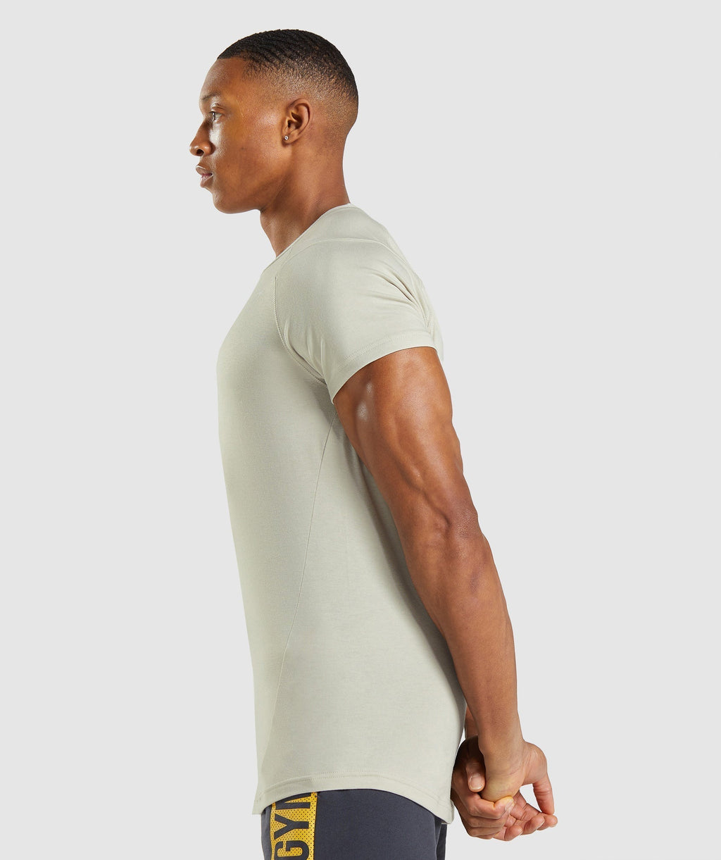 gymshark-bold-t-shirt-pebble-grey-ss22-1