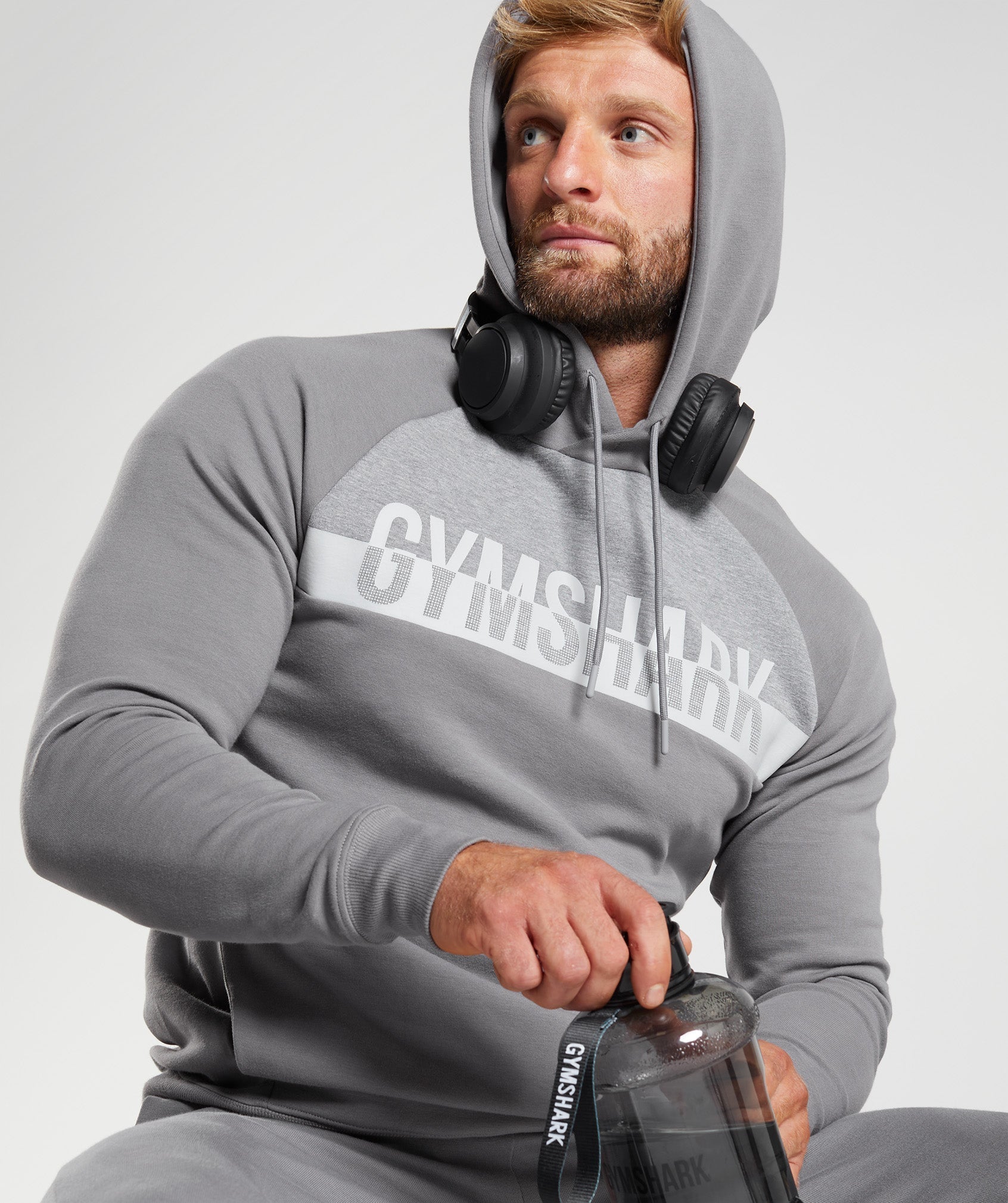 gymshark-bold-react-hoodie-coin-grey-aw22