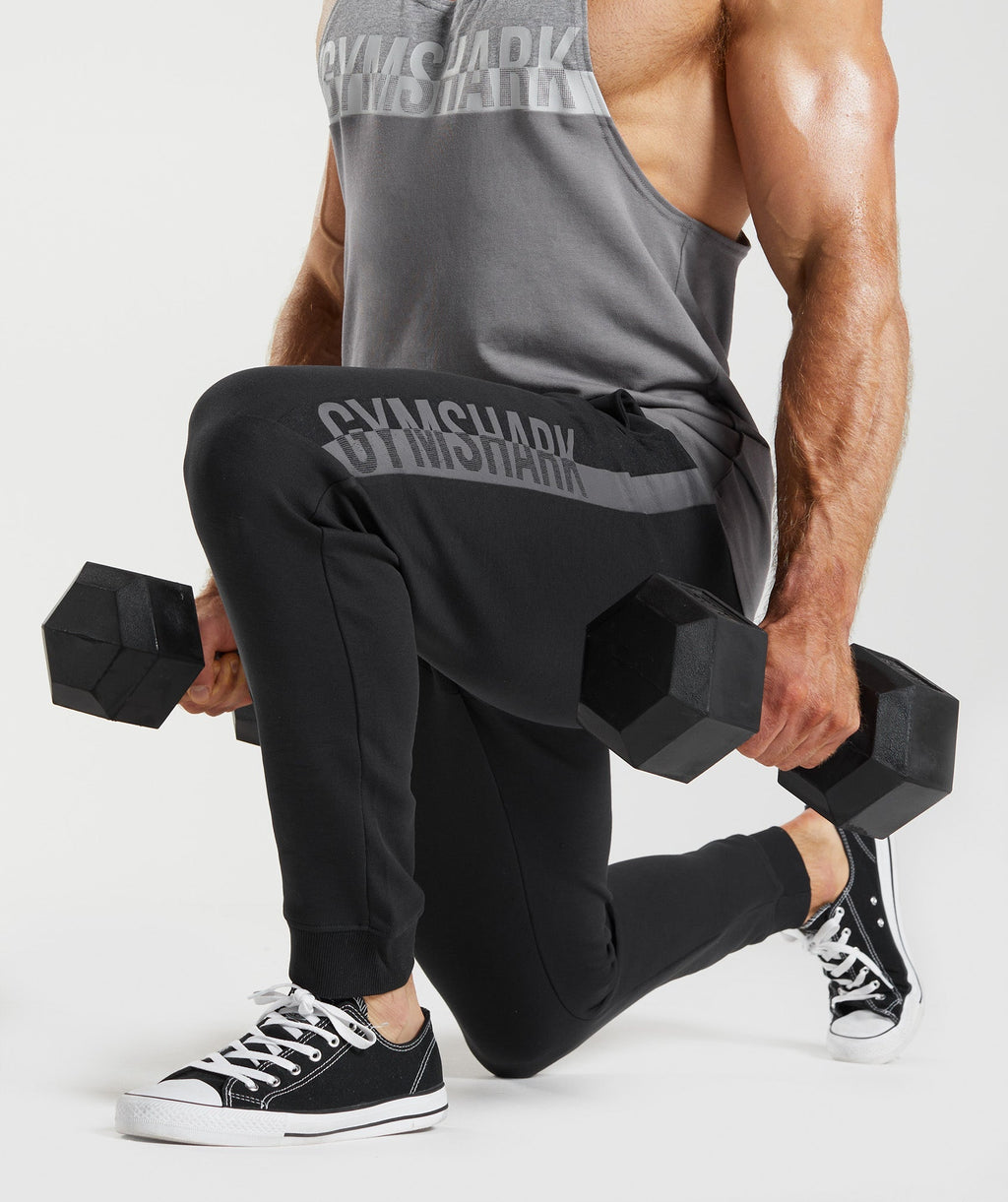 gymshark-bold-react-joggers-black-aw22