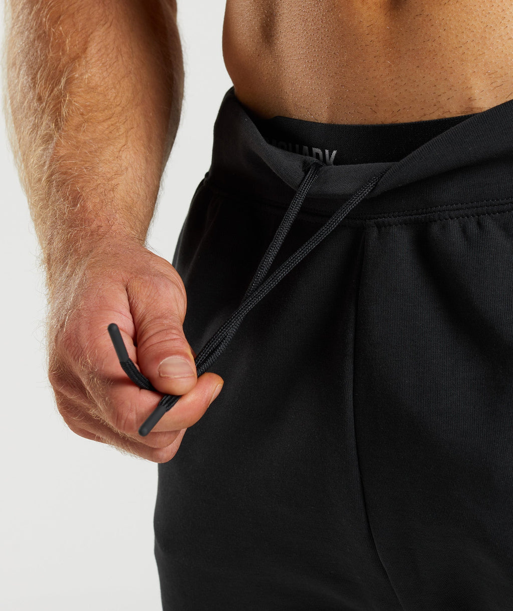 gymshark-bold-react-joggers-black-aw22