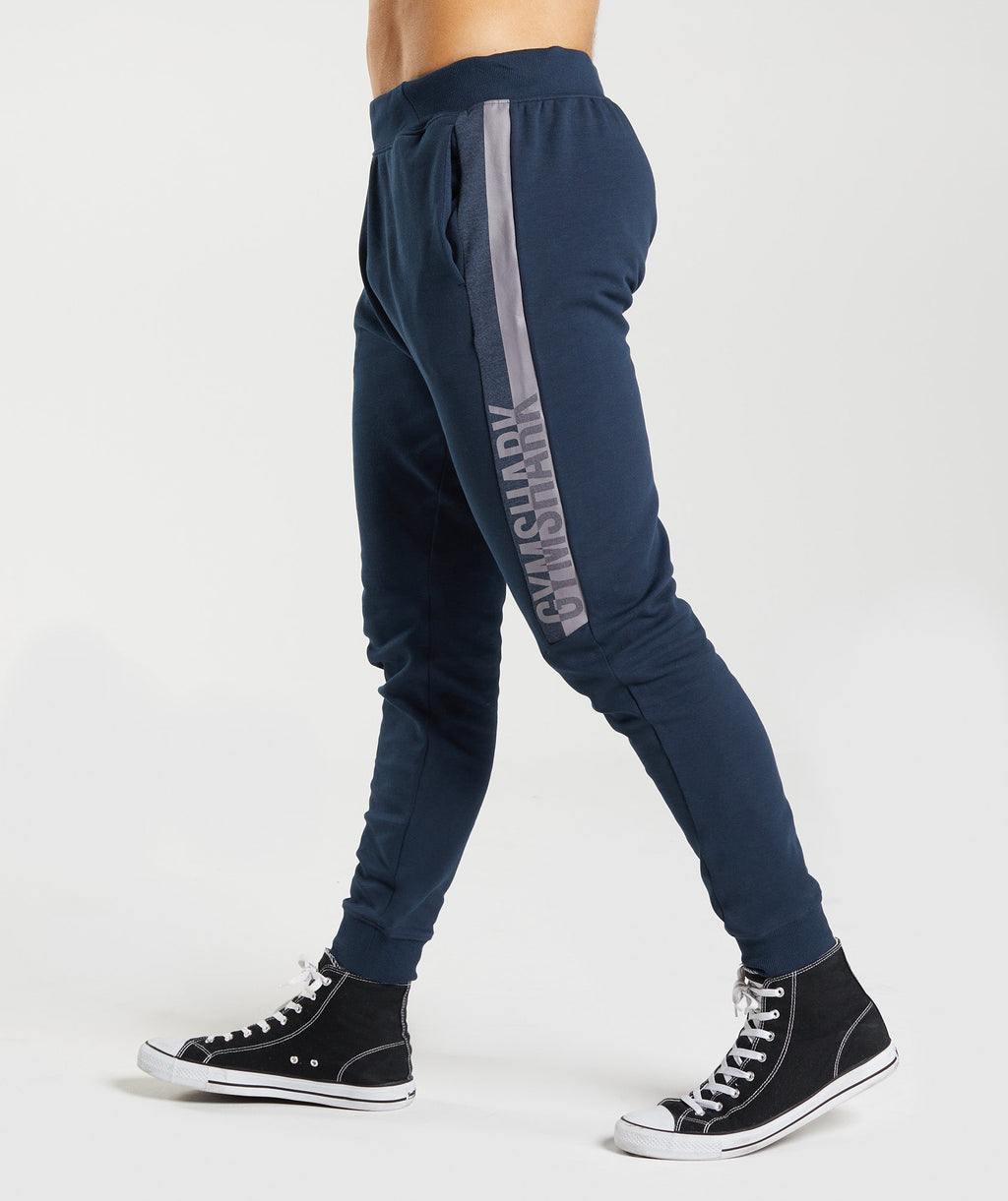 gymshark-bold-react-joggers-navy-aw22