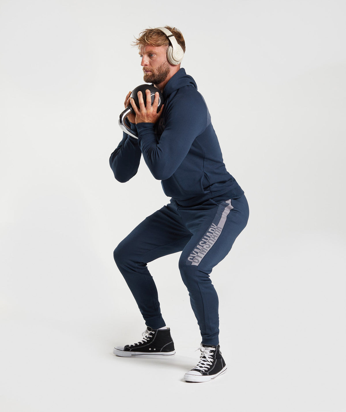 gymshark-bold-react-joggers-navy-aw22