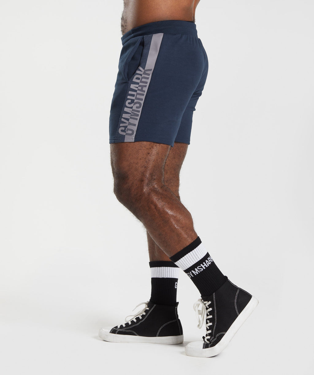 gymshark-bold-react-5-shorts-navy-aw22