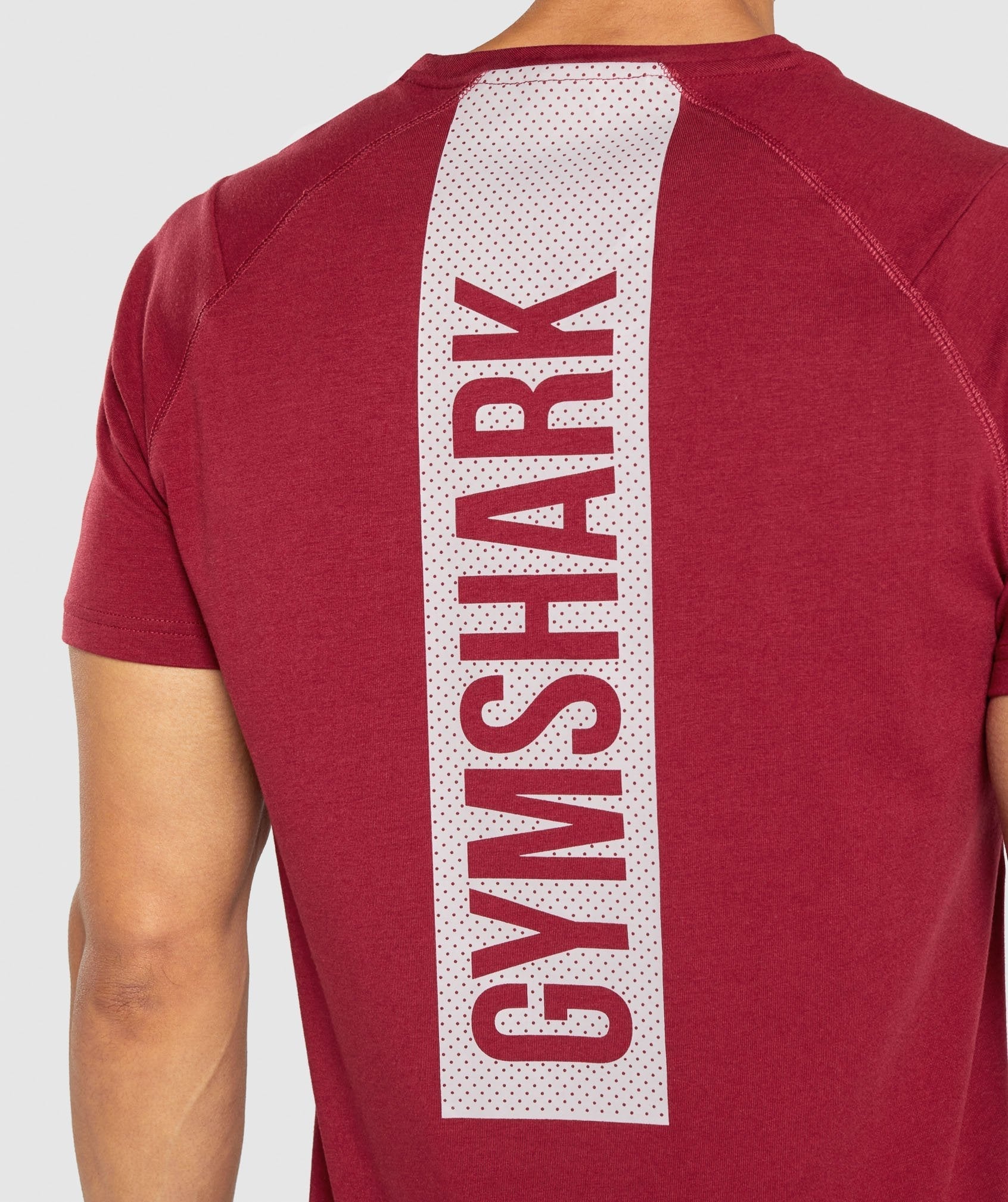 gymshark-bold-t-shirt-burgundy-aw21