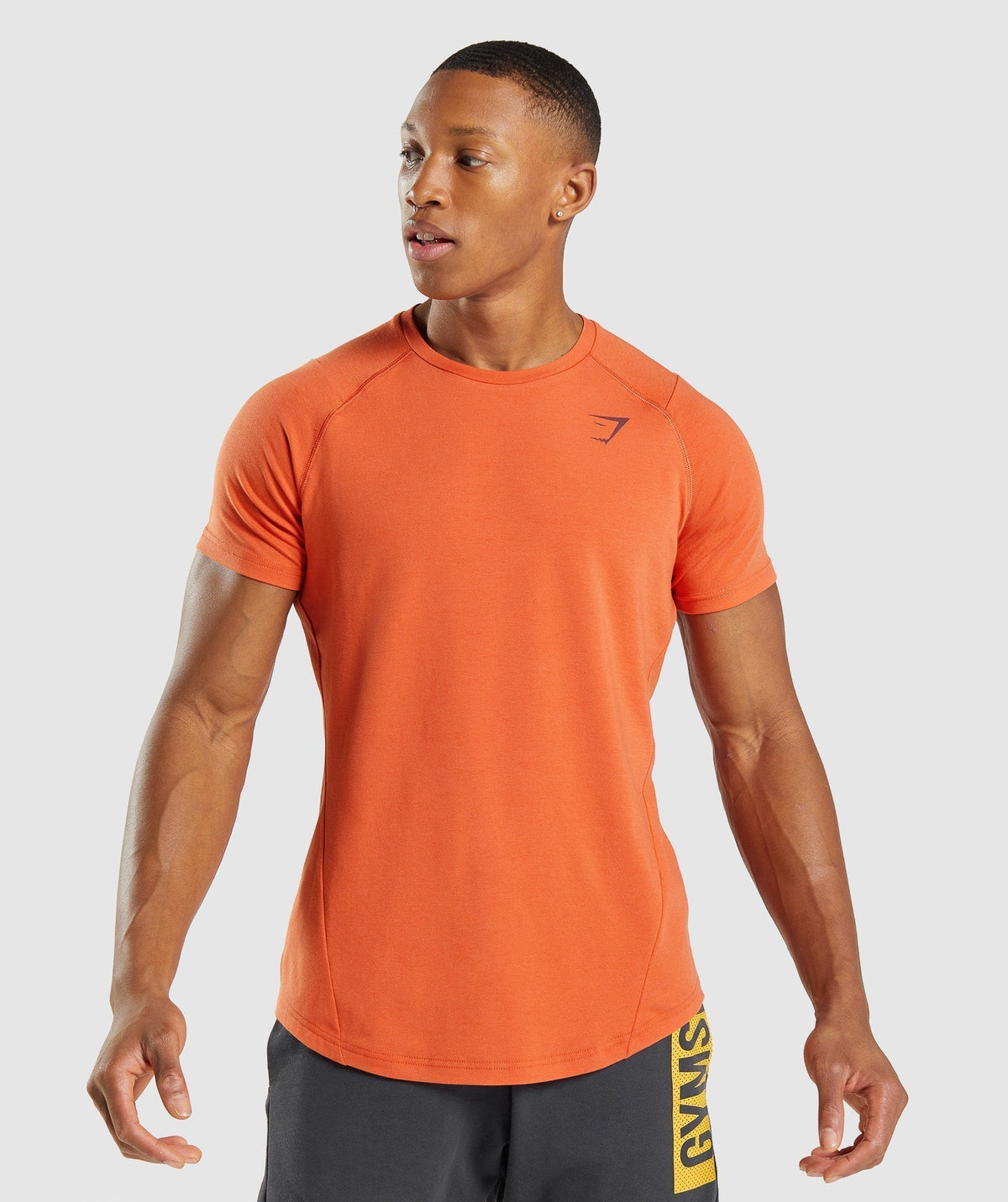 gymshark-bold-t-shirt-clay-orange-ss22