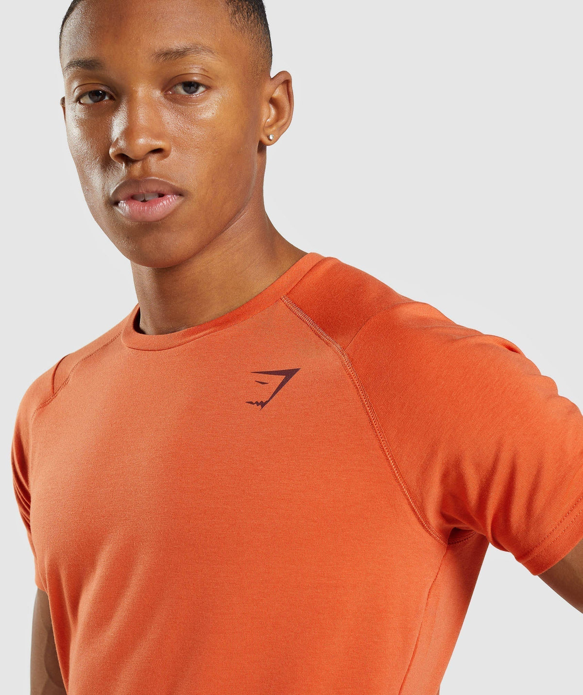 gymshark-bold-t-shirt-clay-orange-ss22