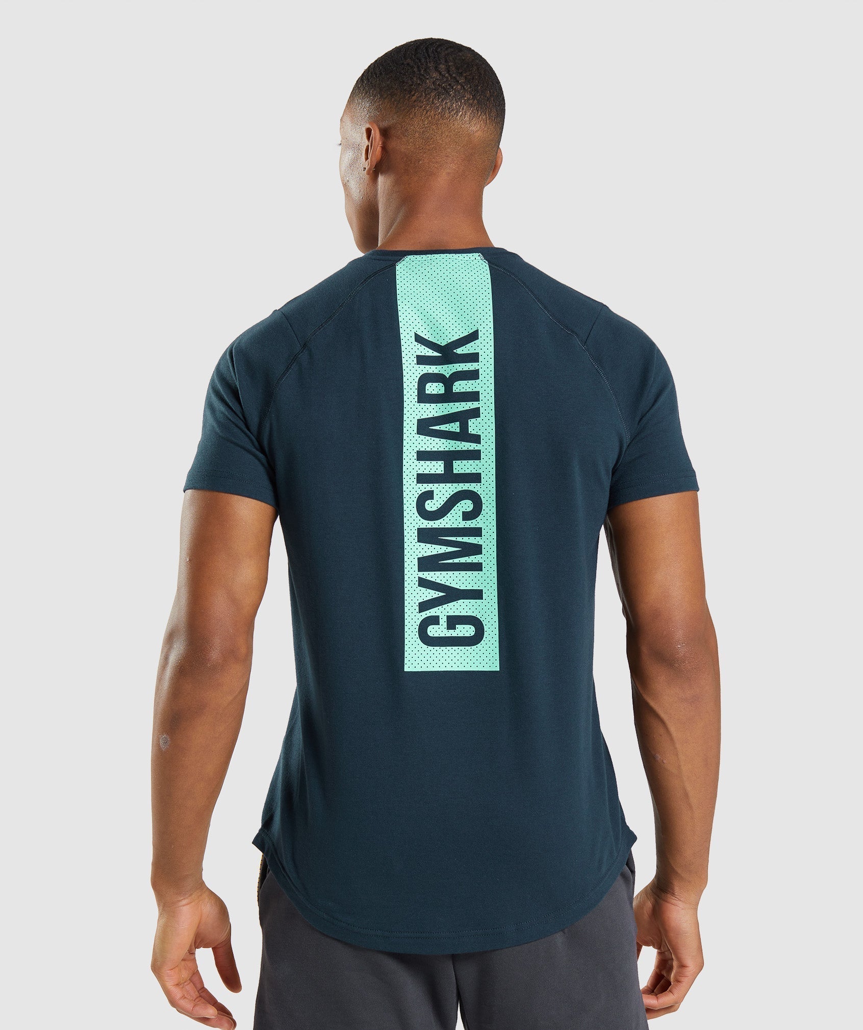 gymshark-bold-t-shirt-navy-ss22