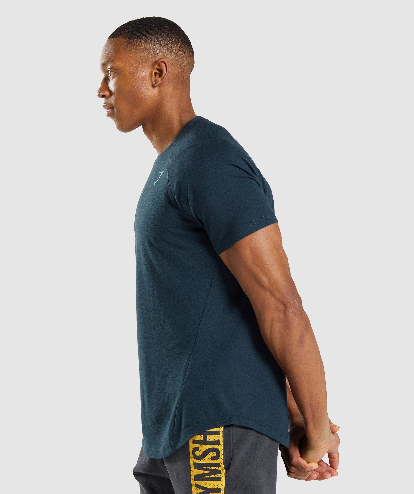 gymshark-bold-t-shirt-navy-ss22