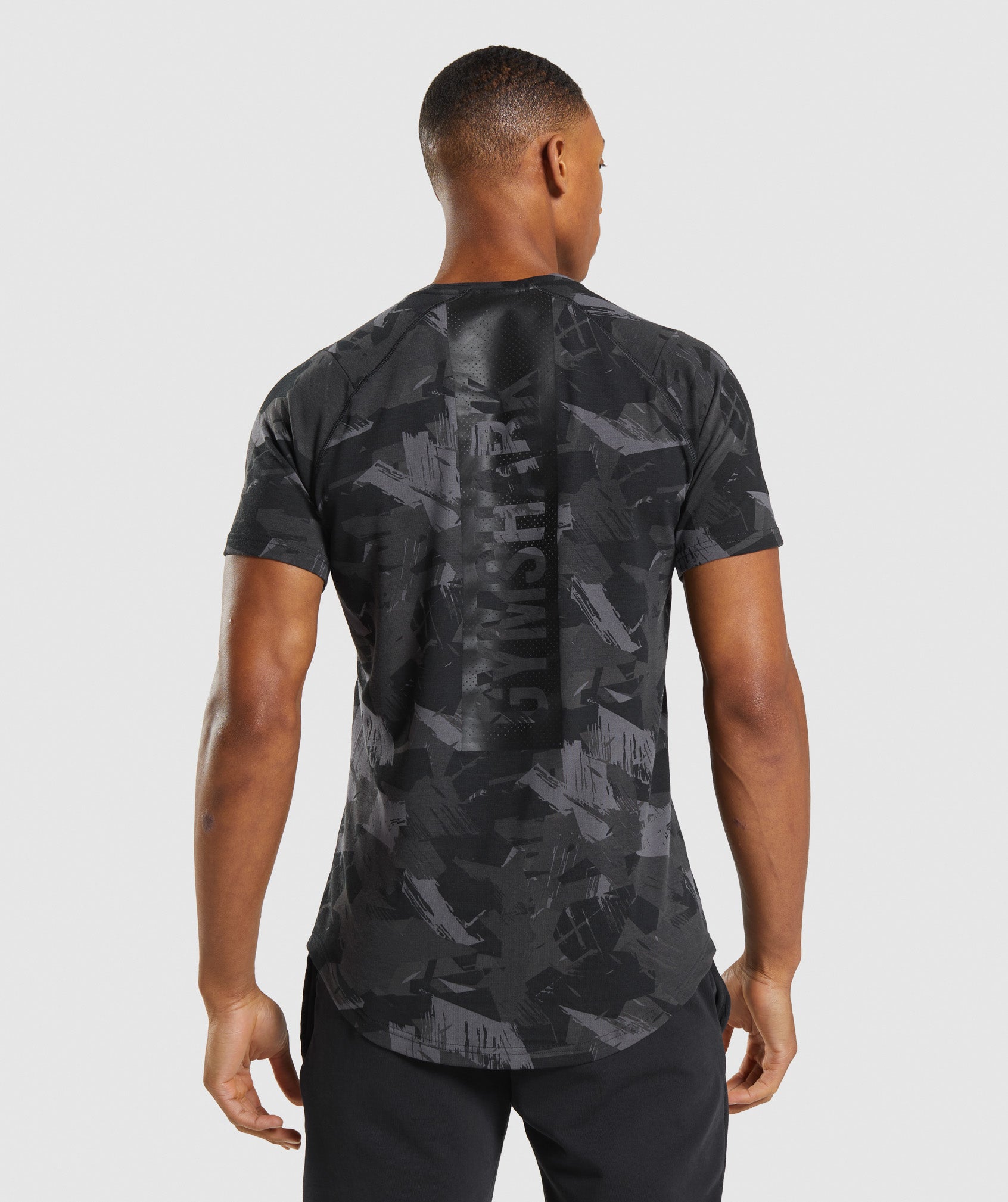 gymshark-bold-t-shirt-grey-print-ss22