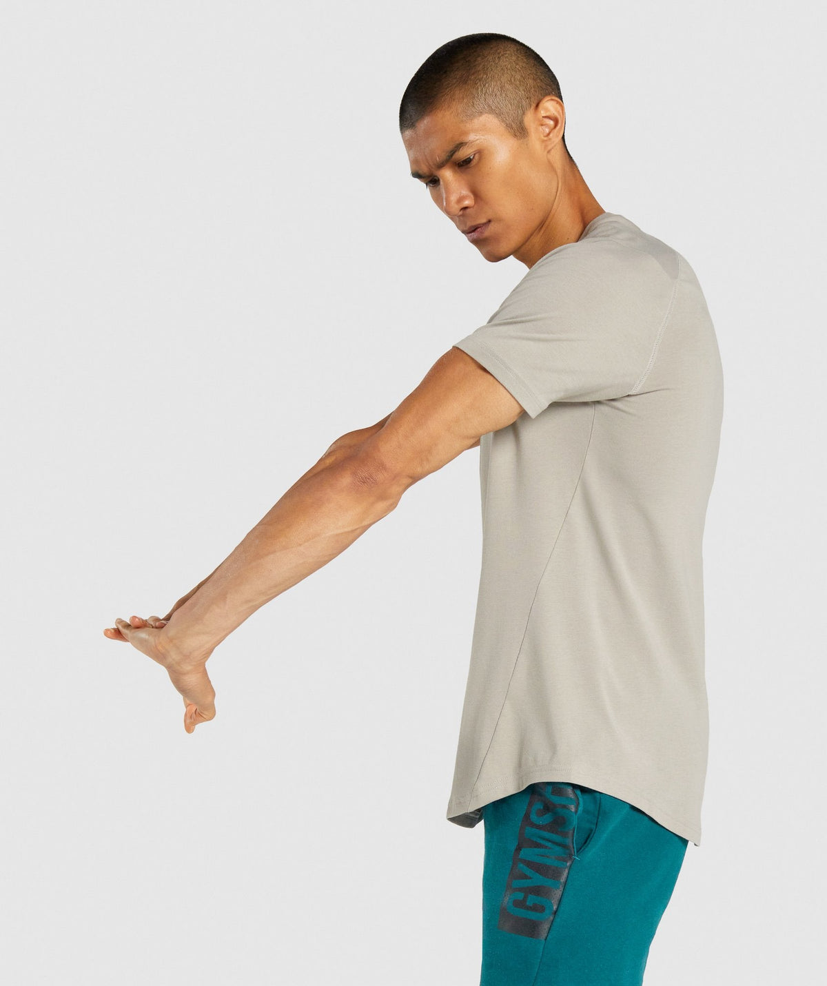 gymshark-bold-t-shirt-grey-aw21