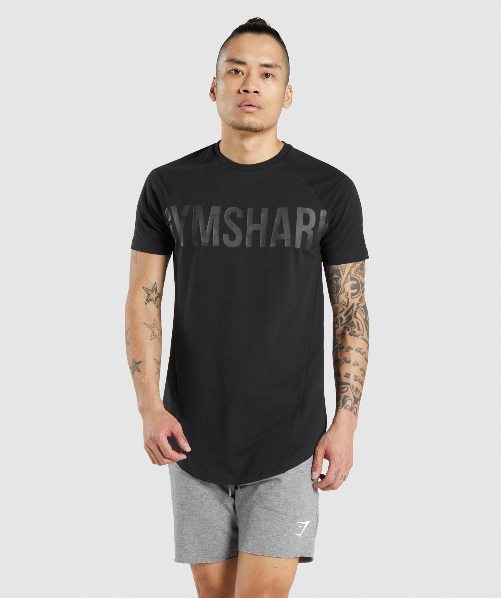 gymshark-bold-t-shirt-black-black