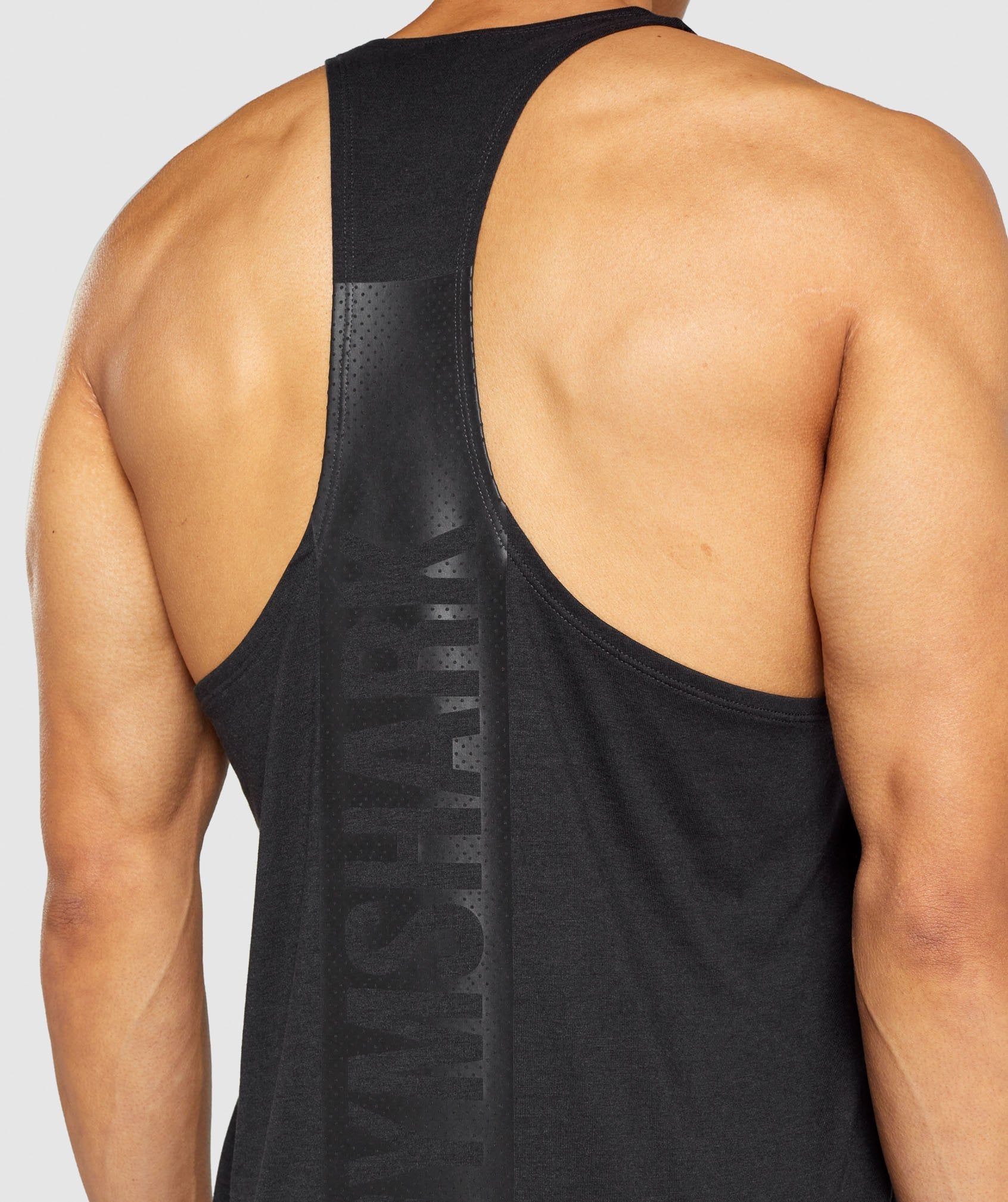 gymshark-bold-stringer-black-aw21
