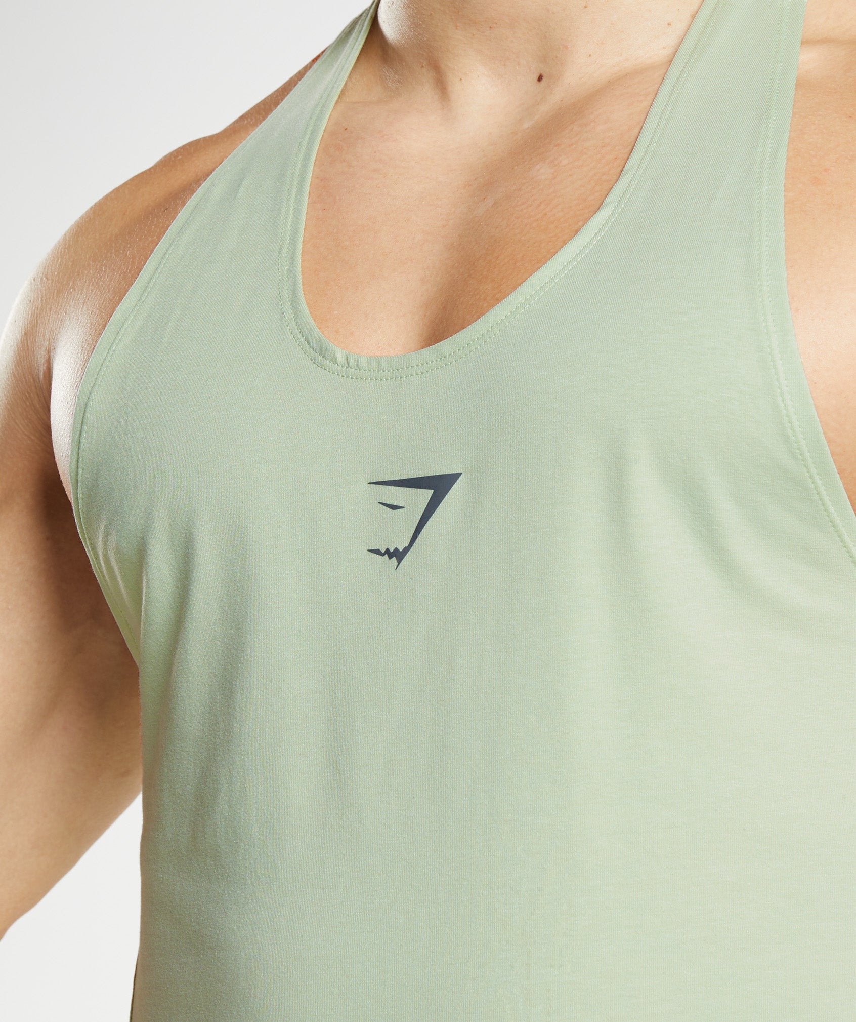 gymshark-bold-stringer-flora-green-ss23