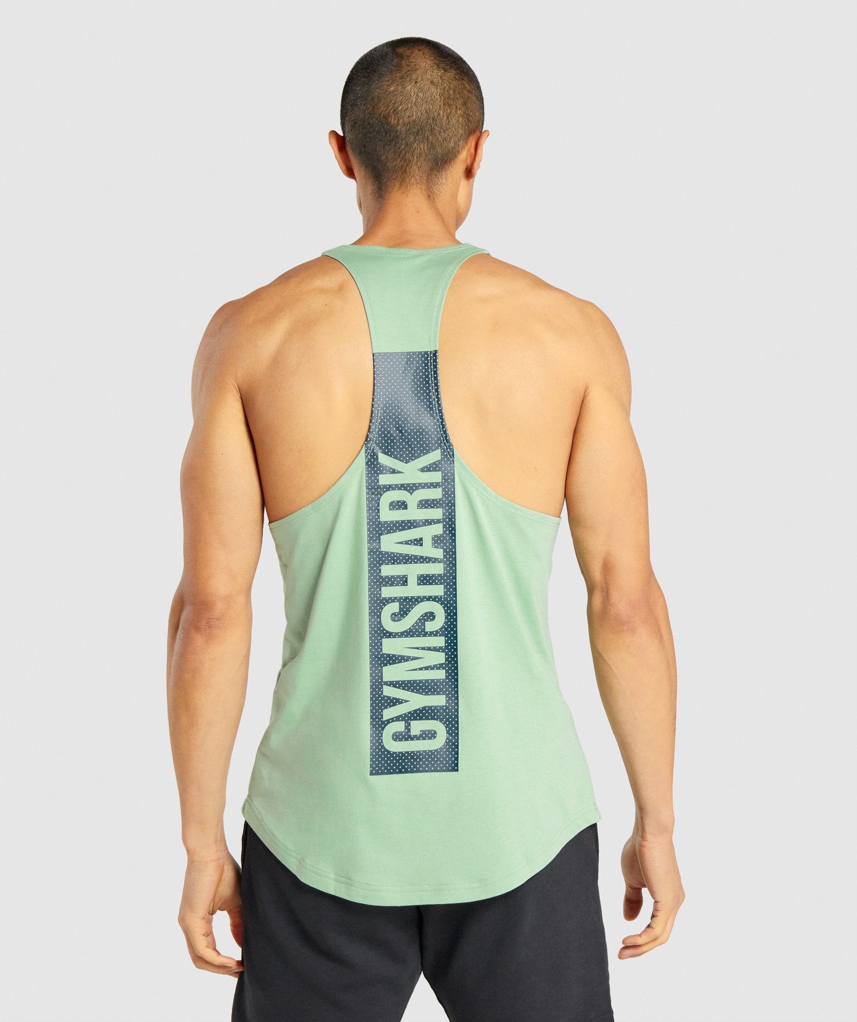 gymshark-bold-stringer-green-aw21