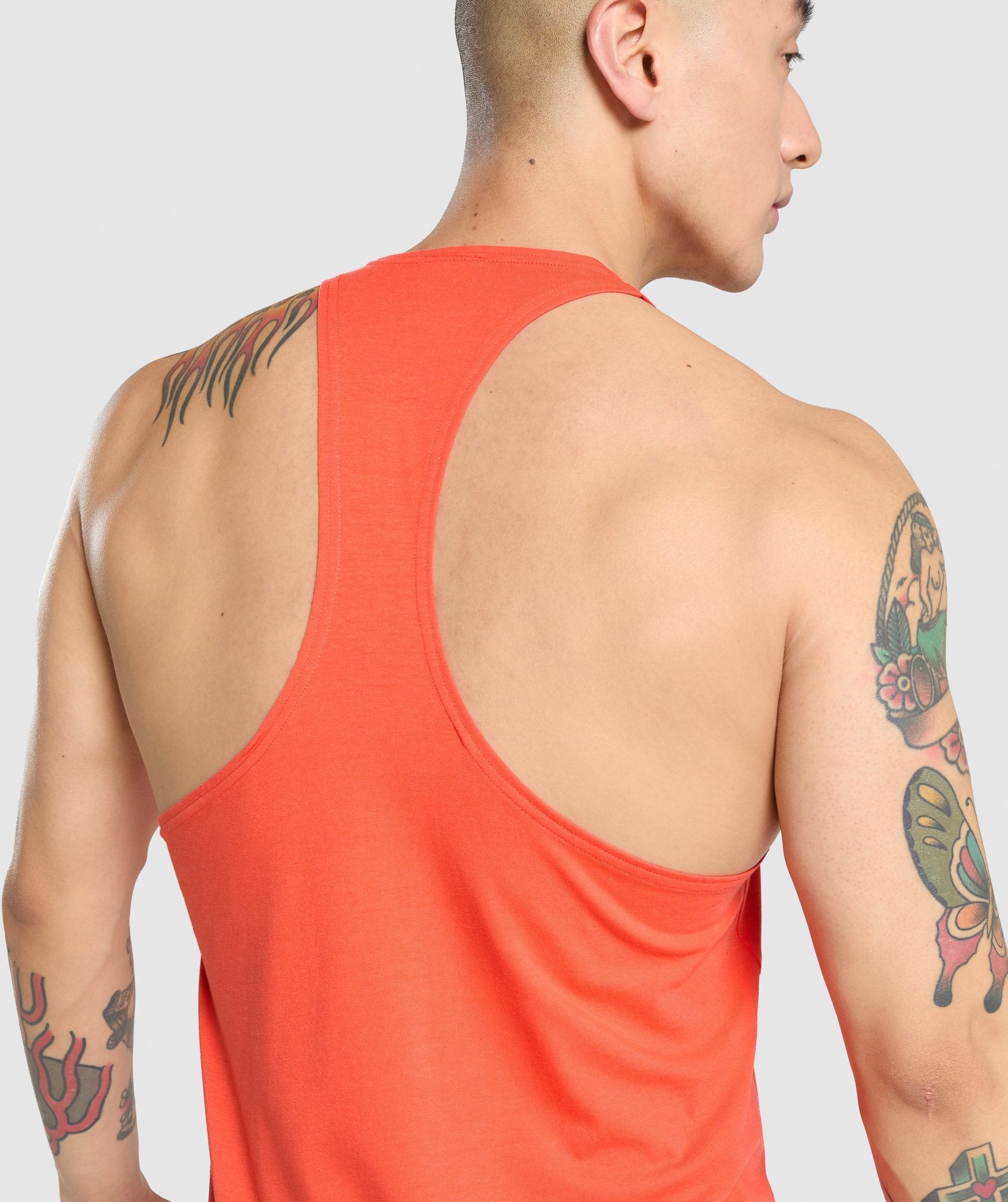 gymshark-bold-stringer-orange-camo