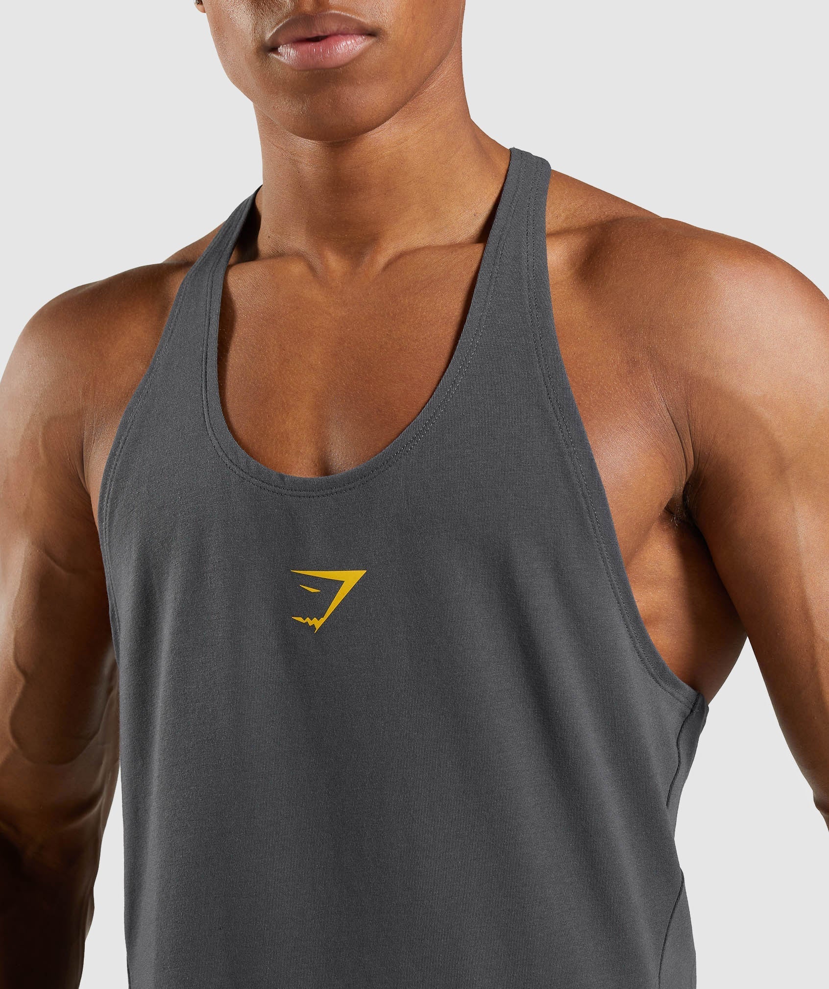 gymshark-bold-stringer-onyx-grey-ss22