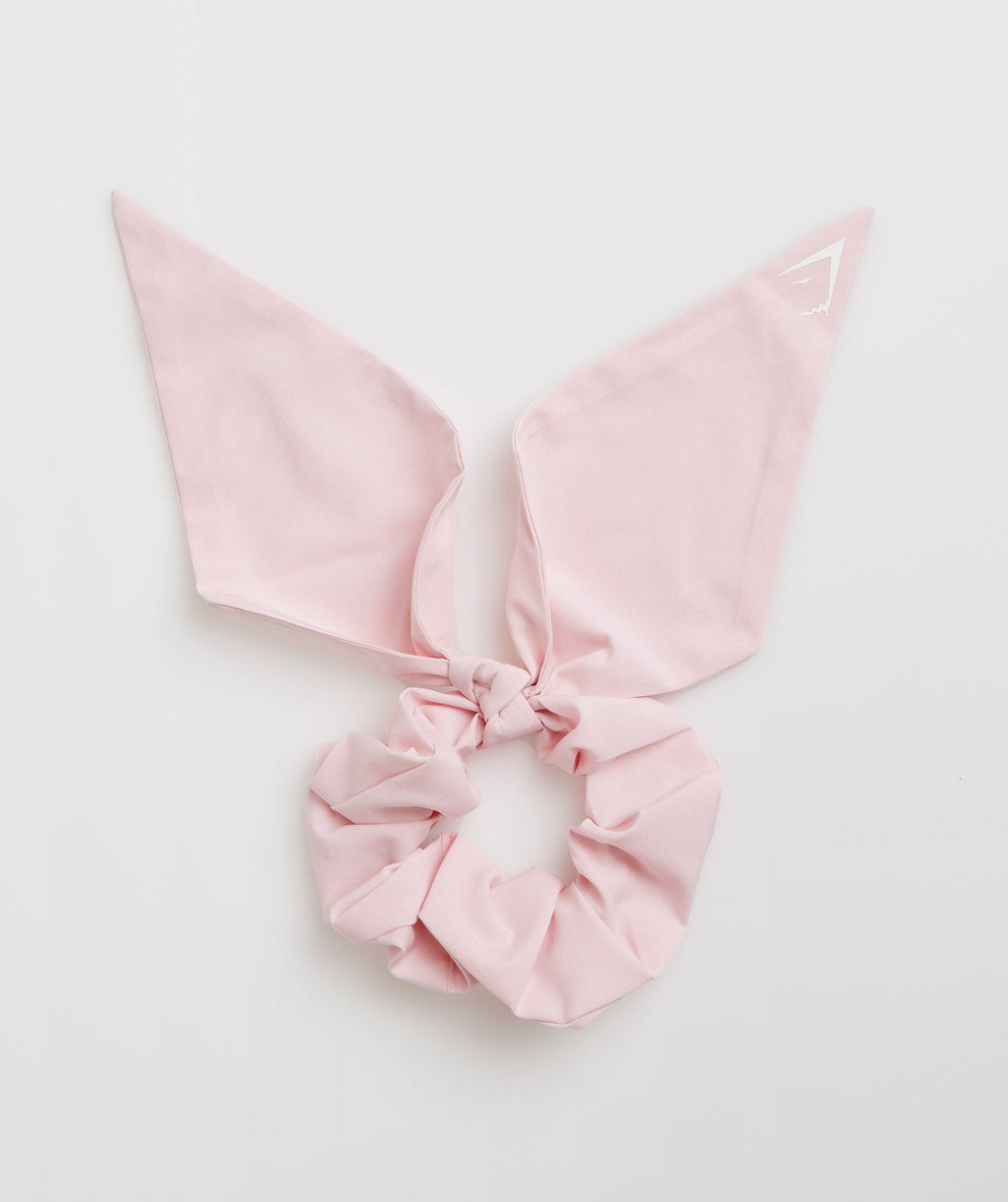 gymshark-bow-scrunchie-sweet-pink-aw22