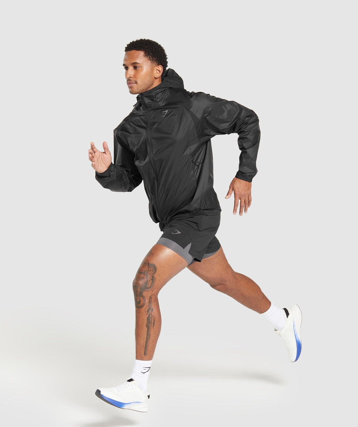 gymshark-bude-packaway-shell-black-ss24