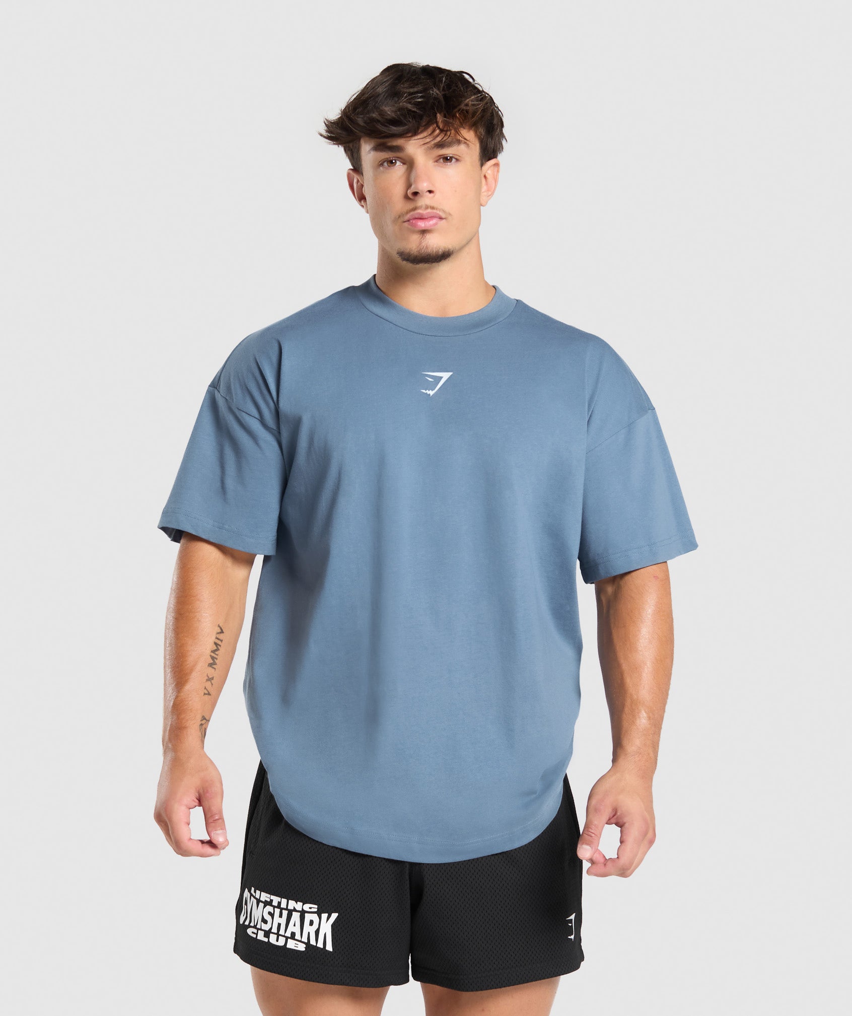 gymshark-build-your-legacy-graphic-t-shirt-faded-blue-aw24