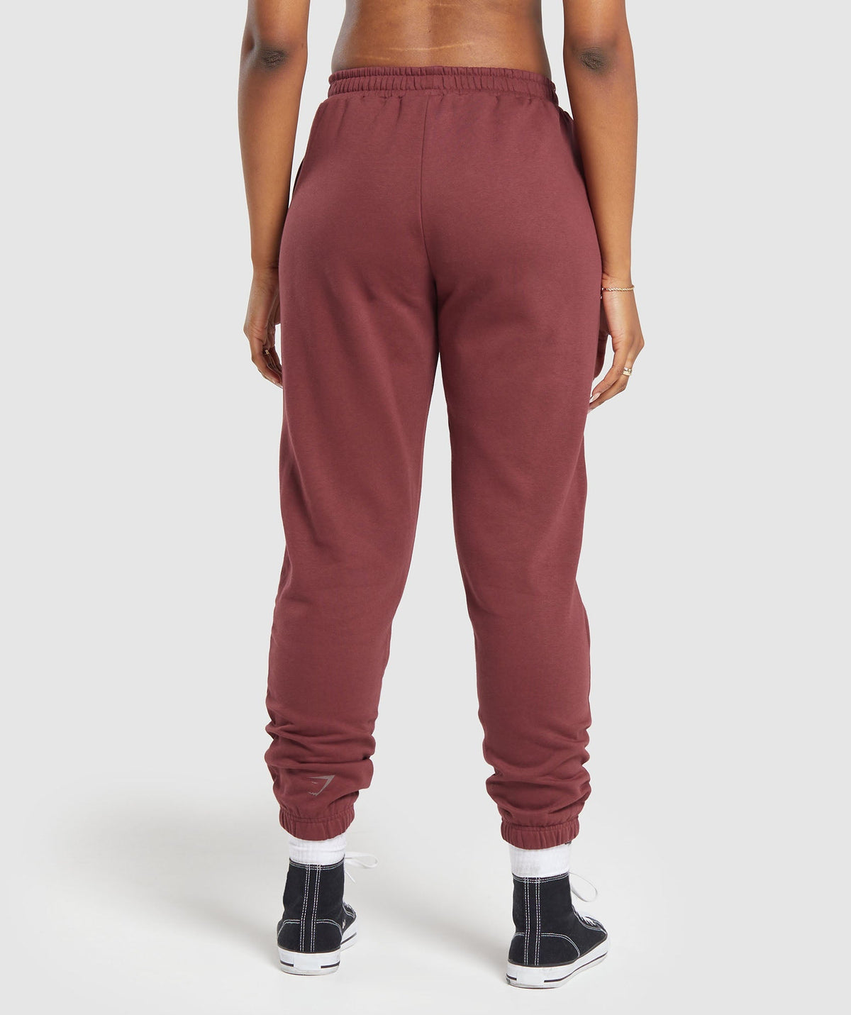 gymshark-built-graphic-joggers-washed-burgundy-aw23