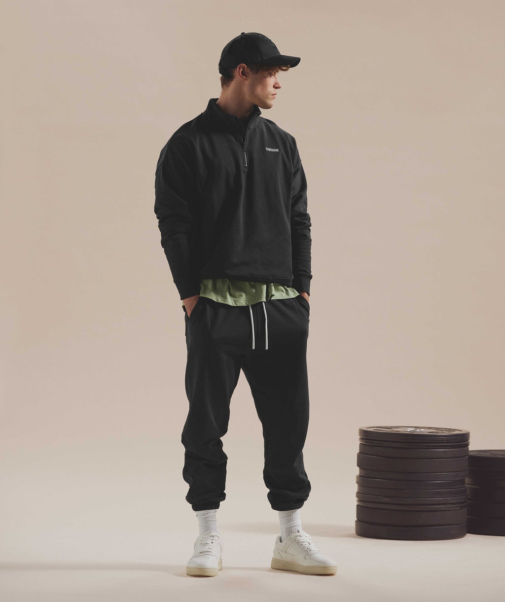 gymshark-rest-day-sweats-joggers-black-aw23