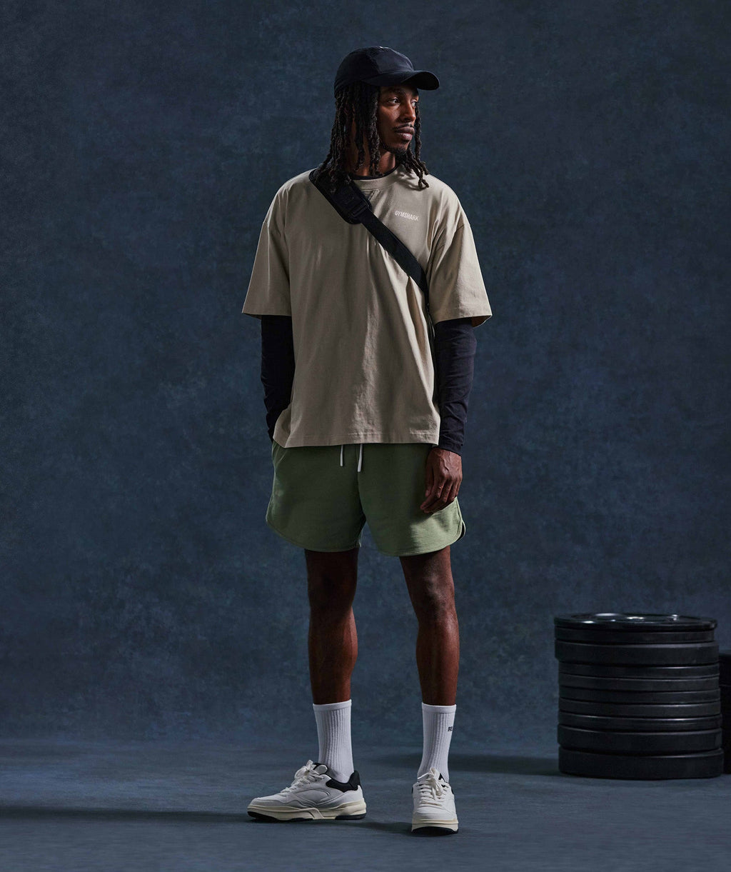 gymshark-rest-day-sweats-4-lounge-shorts-sage-green-aw22