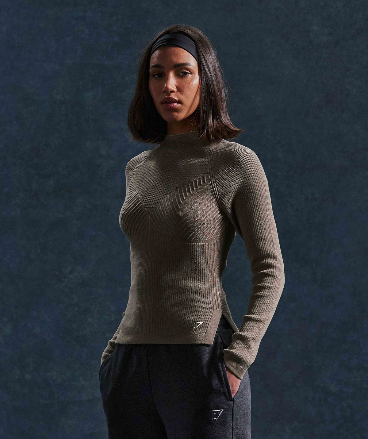 gymshark-pause-knitwear-long-sleeve-top-cement-brown-pebble-grey-aw22