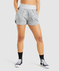 gymshark-chalk-shorts-light-grey-print