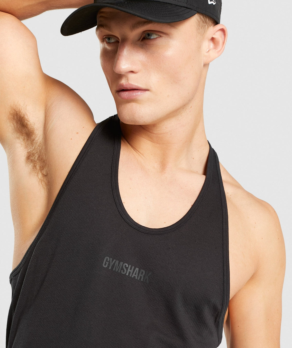 gymshark-chalk-stringer-black