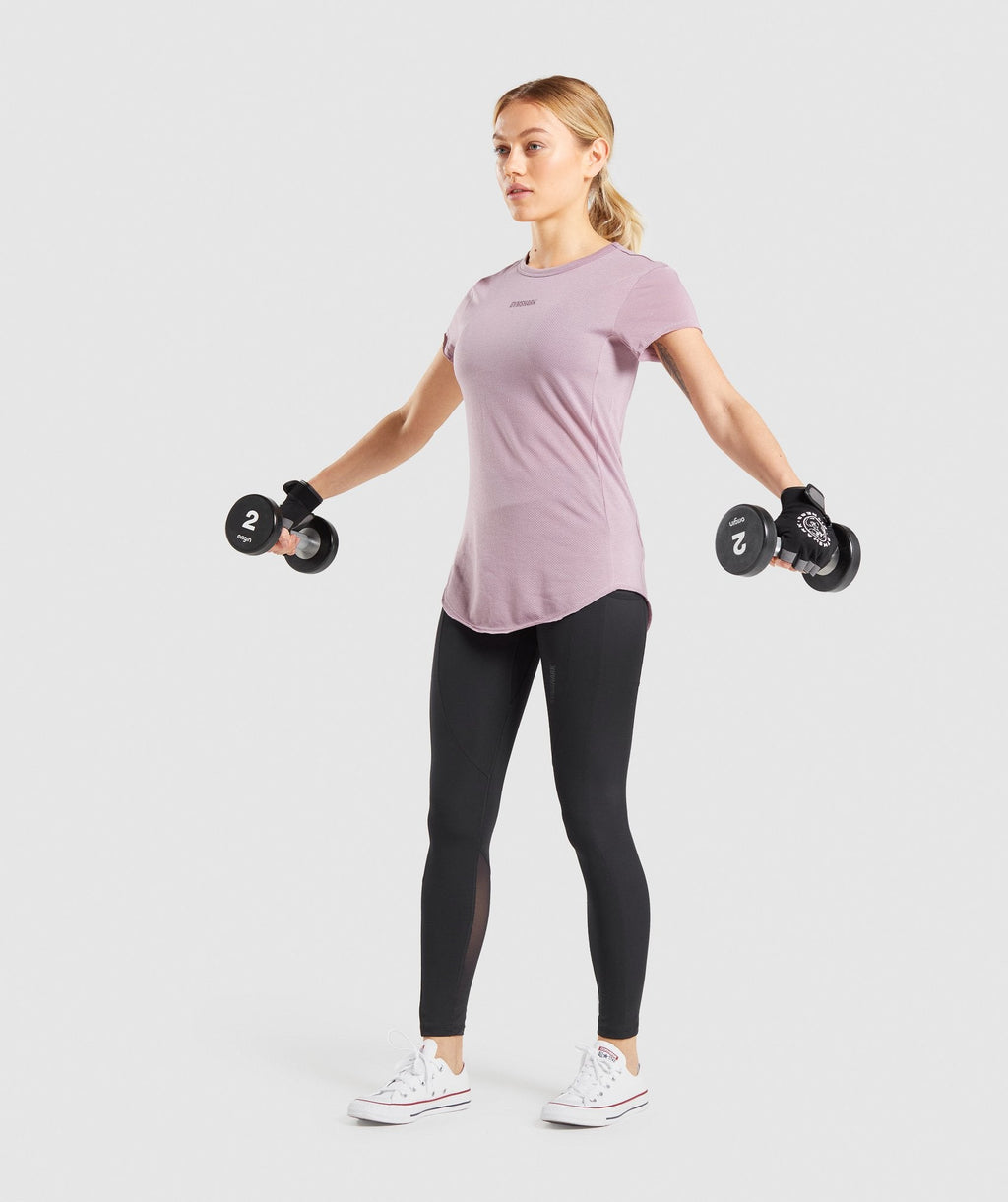 gymshark-chalk-t-shirt-purple