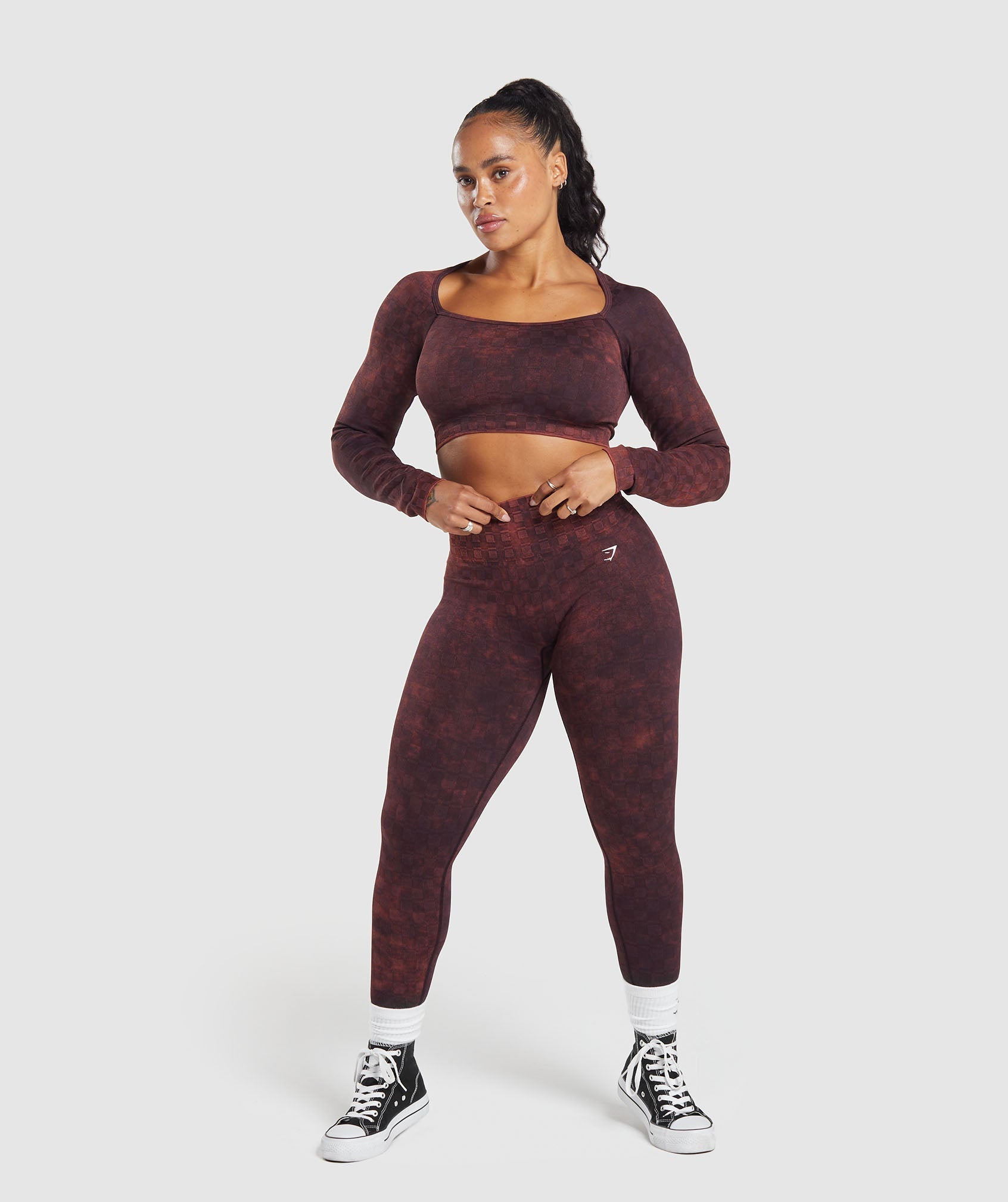 gymshark-check-seamless-washed-long-sleeve-top-plum-brown-aw23